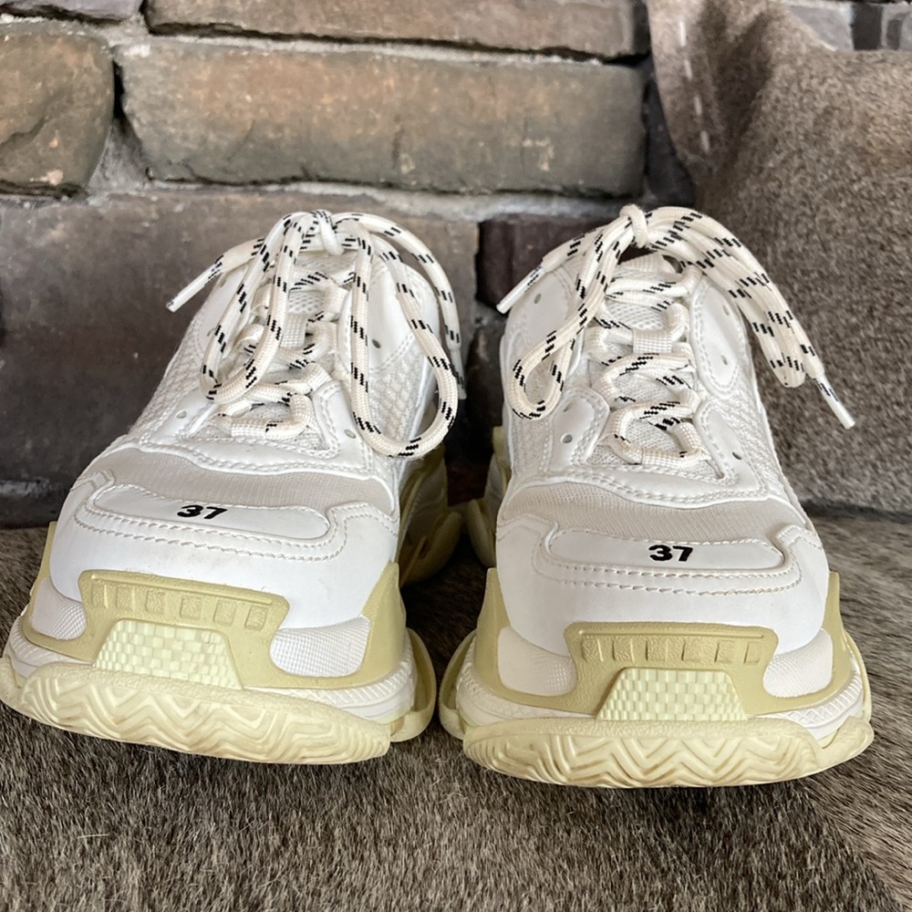 BALENCIAGA Triple S Mesh White Mule Sneakers - Picture 7 of 15